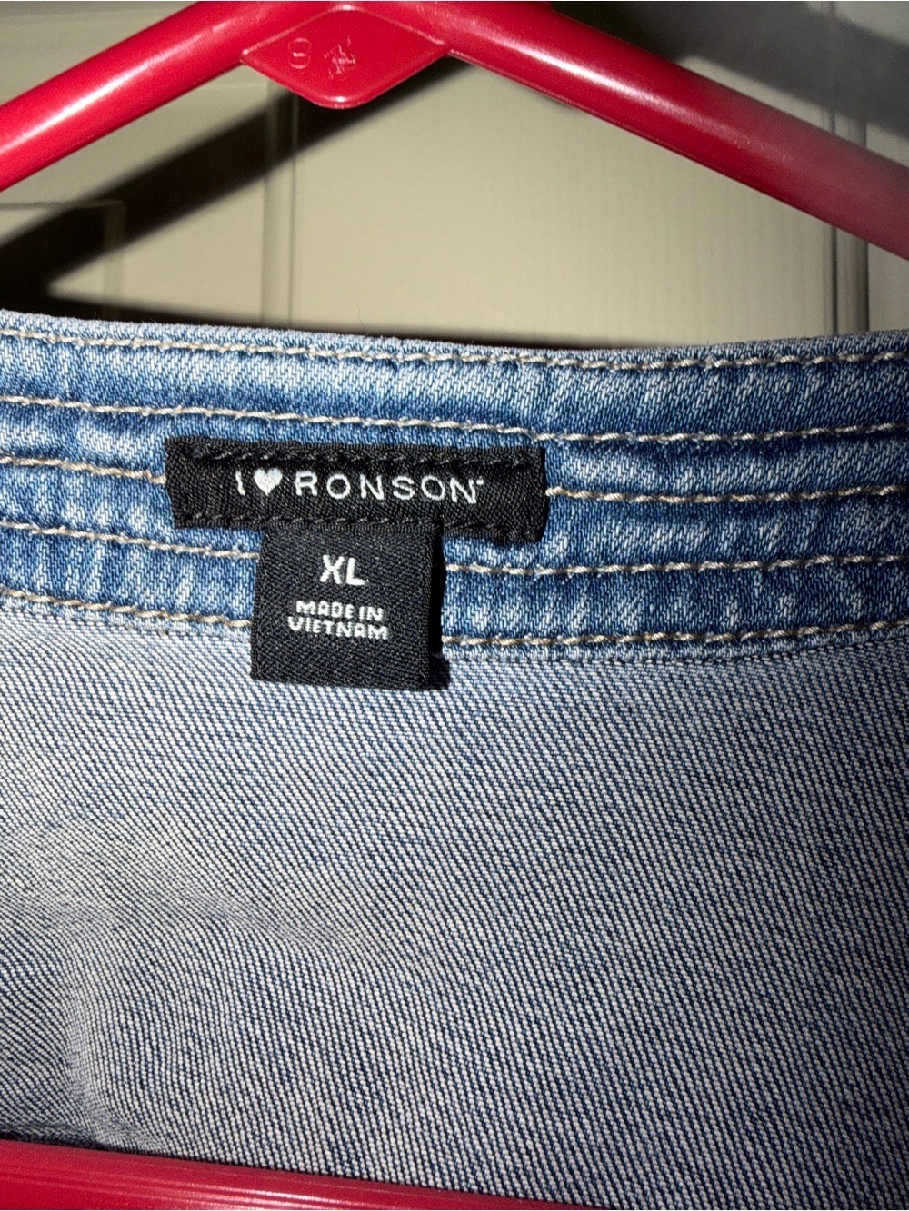 I ❤️ Ronson Light Wash Jean jacket - Picture 3 of 4